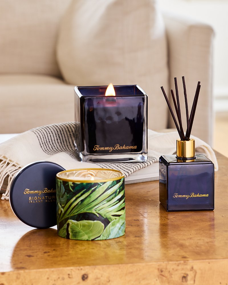 Island Blend Villa Fronds Reed Diffuser Island Blend | Tommy Bahama Premium - Island Blend Villa Fronds Reed Diffuser
