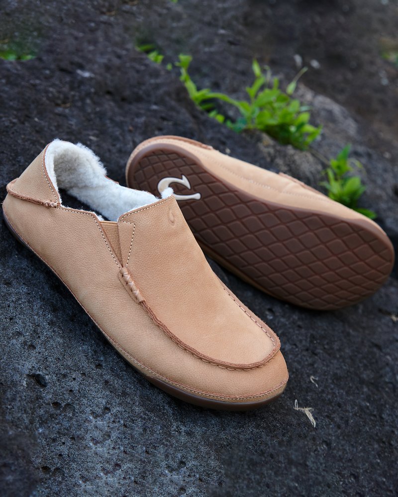 OluKai® Kipuka Hulu Slippers Natural | Tommy Bahama Sale - OluKai® Kipuka Hulu Slippers