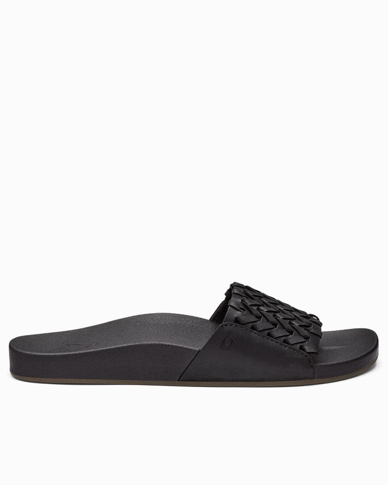 OluKai® Kāmola Sandals Black | Tommy Bahama Premium - OluKai® Kāmola Sandals