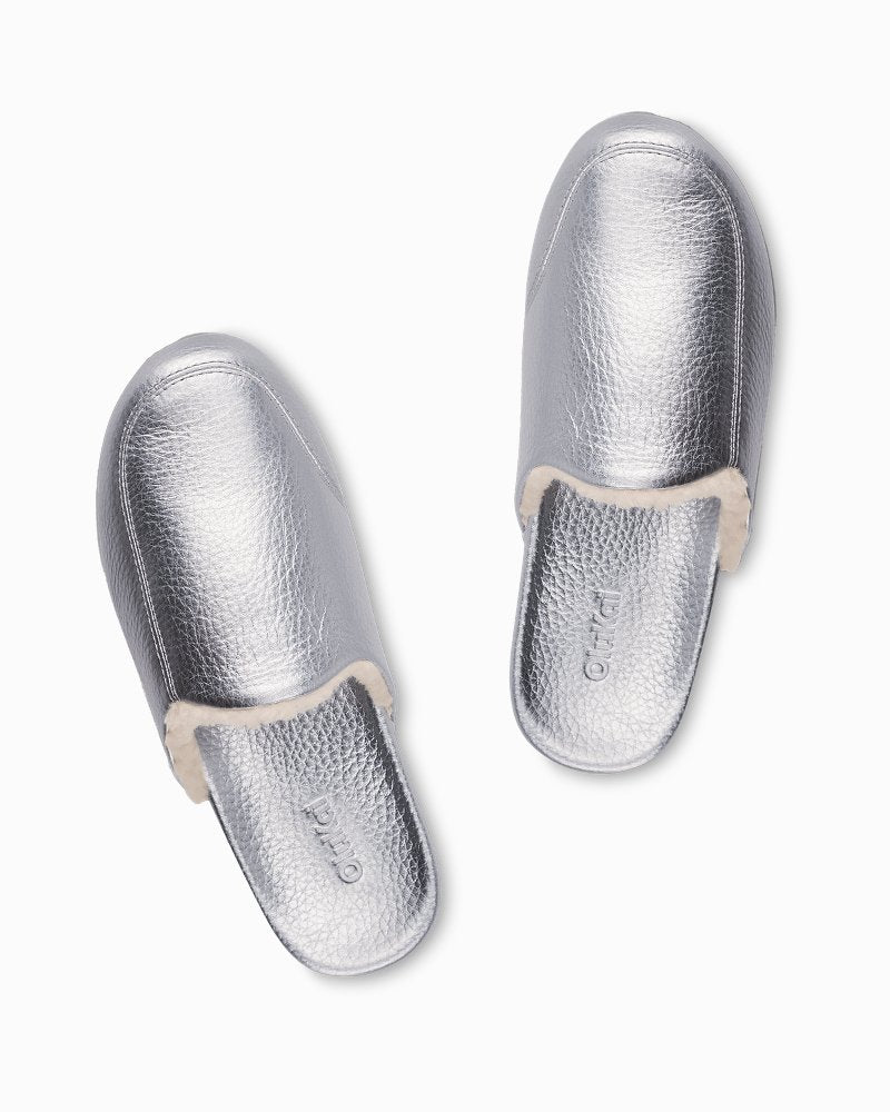 OluKai® Kōnea Slippers Silver | Tommy Bahama Special Offer - OluKai® Kōnea Slippers