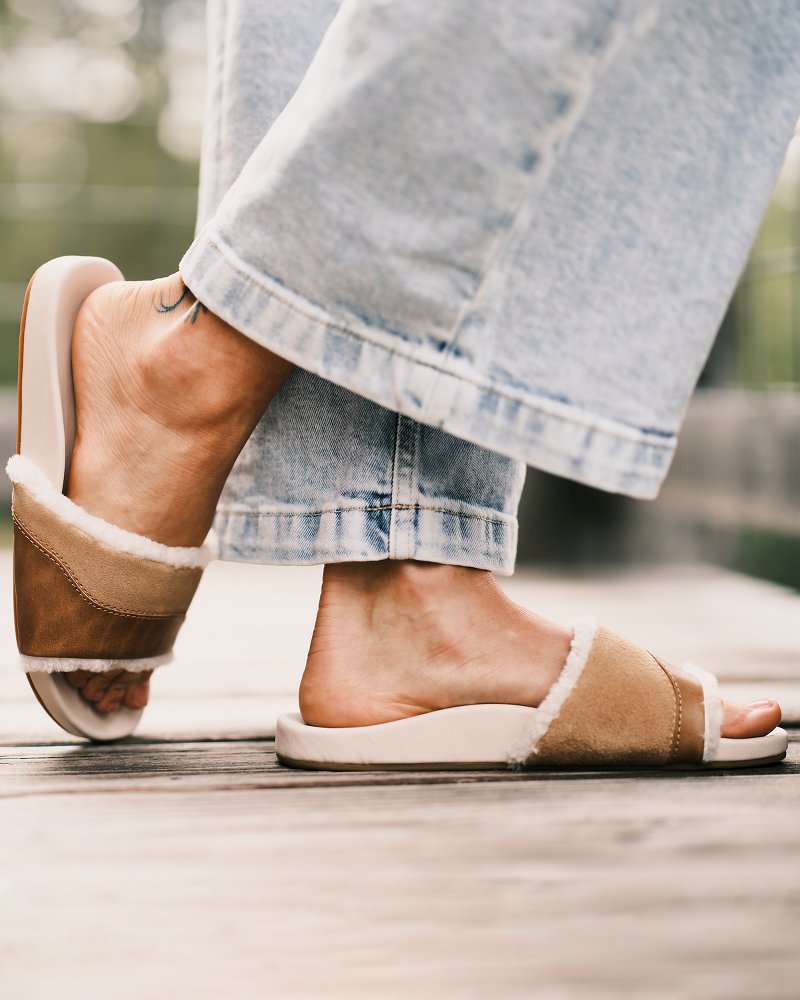OluKai® Ho'ala Slide Slippers Tan | Tommy Bahama Best Seller - OluKai® Ho'ala Slide Slippers