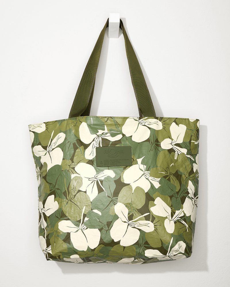Aloha Collection Ginger Camo Day Tripper Tote Scope/Olive | Tommy Bahama Popular - Aloha Collection Ginger Camo Day Tripper Tote