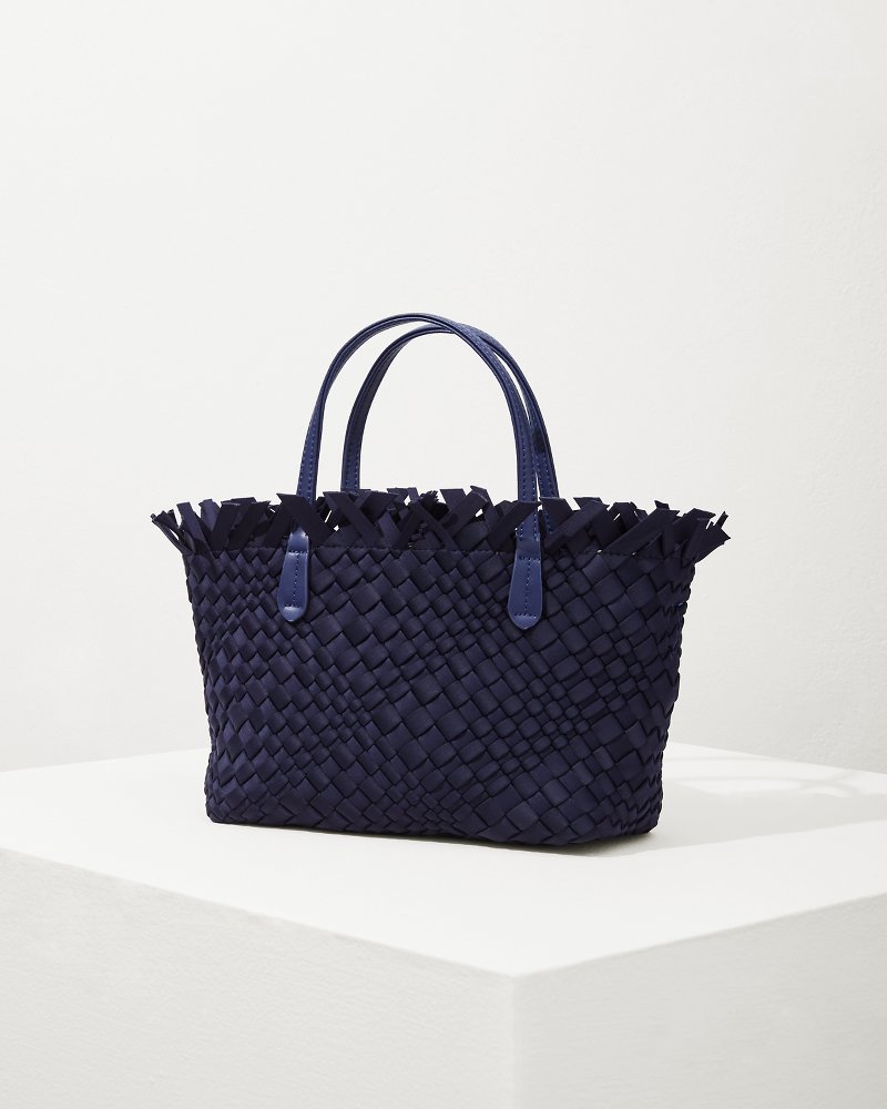 Taunton Fringe Top Small Tote & Wristlet Navy | Tommy Bahama Top Pick - Taunton Fringe Top Small Tote & Wristlet