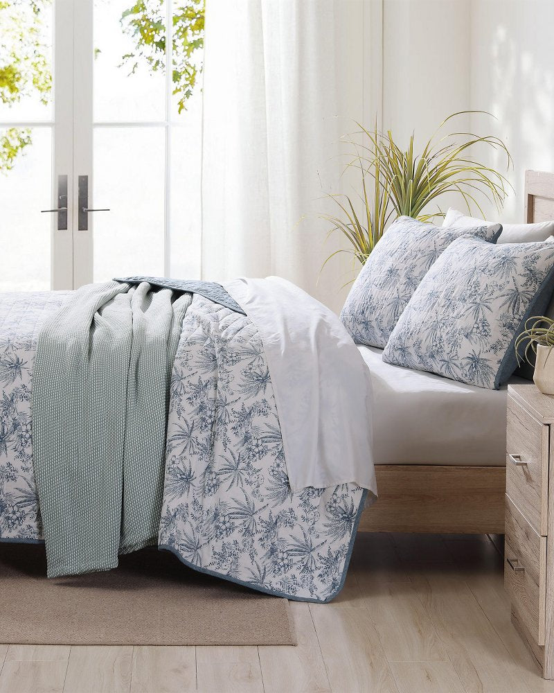 Pen and Ink Palm Reversible 2-Piece Twin Quilt Set Indigo | Tommy Bahama Quality - Pen and Ink Palm Reversible 2-Piece Twin Quilt Set
