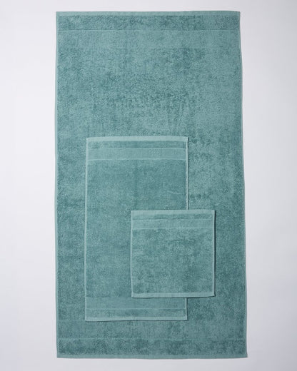 Island Retreat 6-Piece Bath Towel Set Dark Blue Lagoon | Tommy Bahama Signature - Island Retreat 6-Piece Bath Towel Set