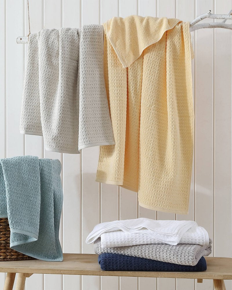 Northern Pacific 2-Piece Bath Towel Set Maritime | Tommy Bahama Premium - Northern Pacific 2-Piece Bath Towel Set