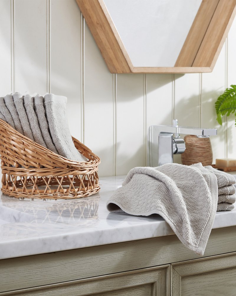 Northern Pacific 12-Piece Wash Towel Set Grey | Tommy Bahama Signature - Northern Pacific 12-Piece Wash Towel Set