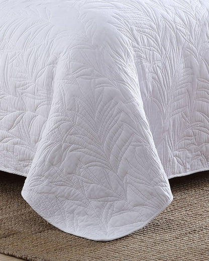 Solid Costa Sera Twin Quilt White | Tommy Bahama Essential - Solid Costa Sera Twin Quilt