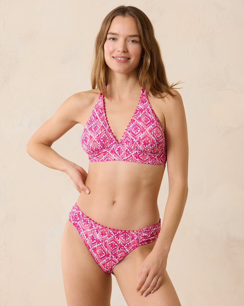 Island Cays Shell Beach Reversible Halter Bikini Top Passion Pink Rev | Tommy Bahama Deals - Island Cays Shell Beach Reversible Halter Bikini Top