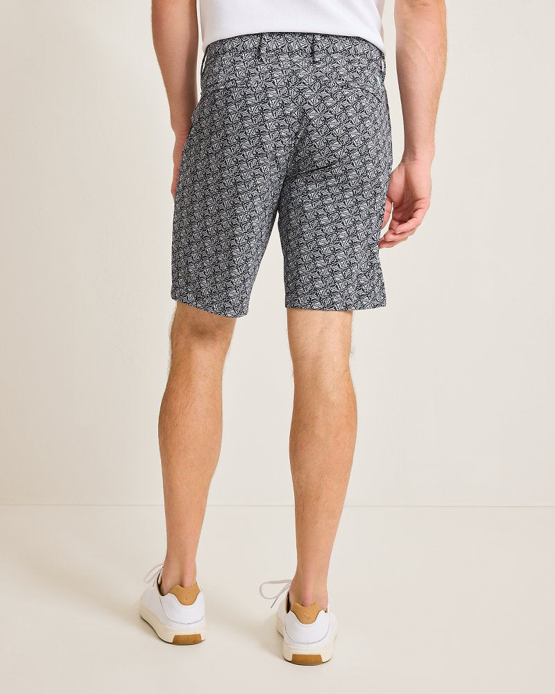 Chip Shot Beachcomber Geo IslandZone® 9-Inch Shorts Black | Tommy Bahama Essential - Chip Shot Beachcomber Geo IslandZone® 9-Inch Shorts