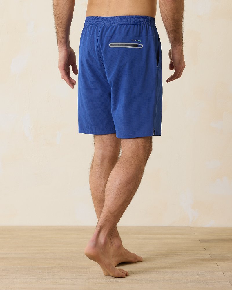 Monterey Coast Hybrid IslandZone® 9-Inch Shorts Cobalt Haze | Tommy Bahama Essential - Monterey Coast Hybrid IslandZone® 9-Inch Shorts