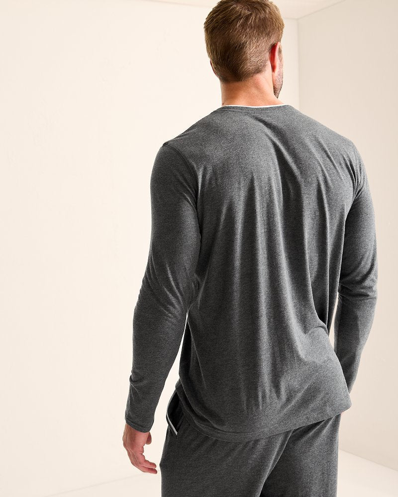 Big & Tall Jersey Long-Sleeve Crewneck T-Shirt Heather Charcoal Grey | Tommy Bahama Essential - Big & Tall Jersey Long-Sleeve Crewneck T-Shirt