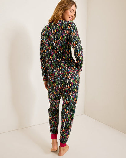 Holiday Parrot V-Neck & Pants Family Pajama Set Poinsettia Red | Tommy Bahama Top Pick - Holiday Parrot V-Neck & Pants Family Pajama Set