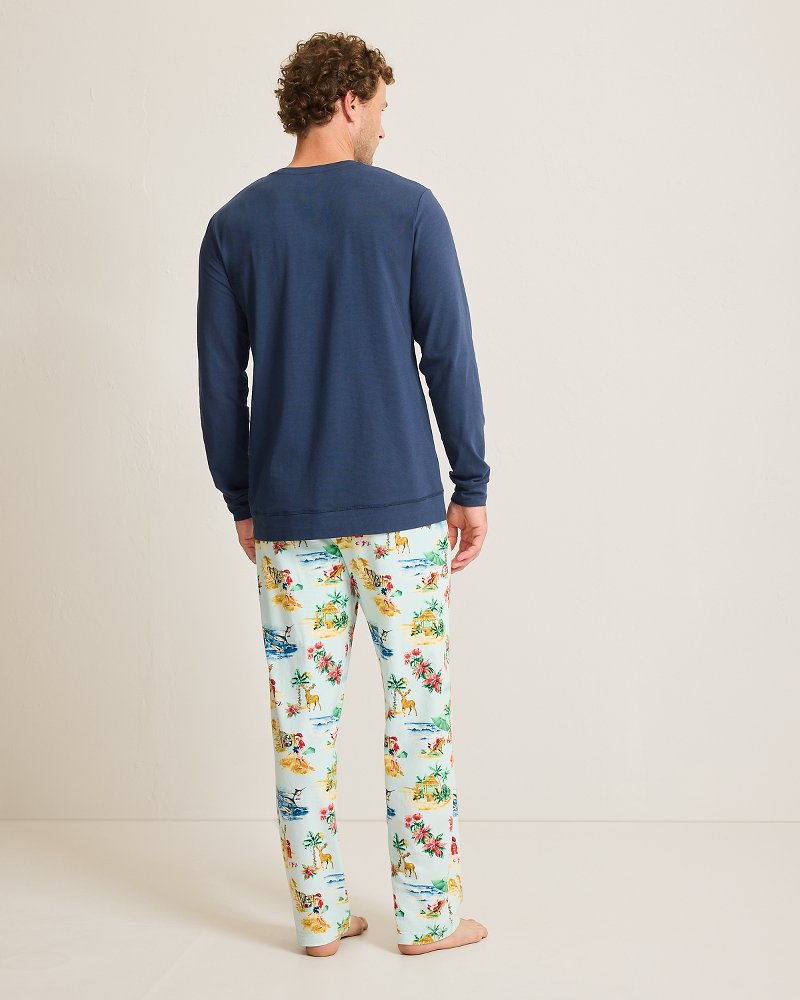 Holiday Santa Long Sleeve & Pants Pajama Set Aqua Ice | Tommy Bahama Recommended - Holiday Santa Long Sleeve & Pants Pajama Set