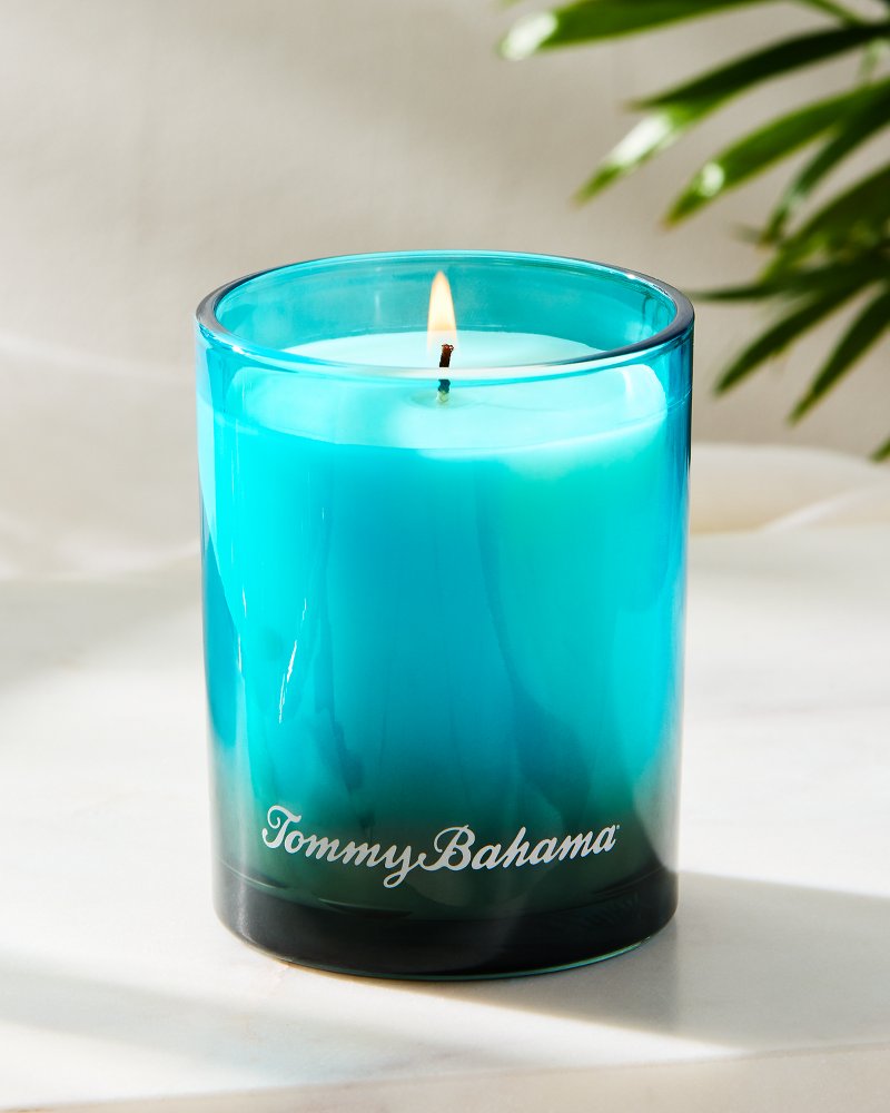Coconut Oasis 7.5-oz. Boxed Poured Candle Coconut Oasis | Tommy Bahama Value - Coconut Oasis 7.5-oz. Boxed Poured Candle